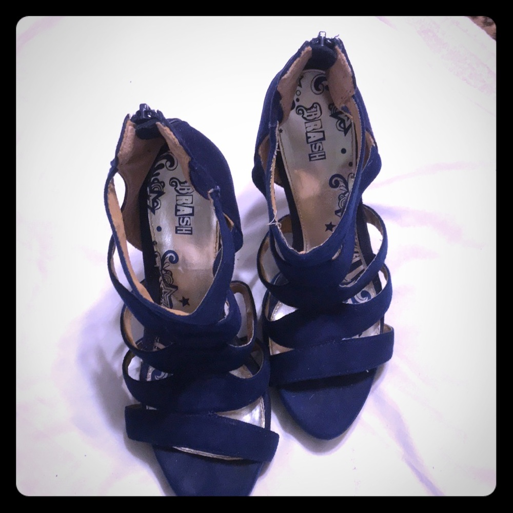 “Brash” platform heels
